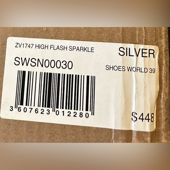 NIB  ZV1747 High Flash Sneakers Size 39 Hightops Silver MSRP $448 Sparkle 8 - Picture 12 of 13